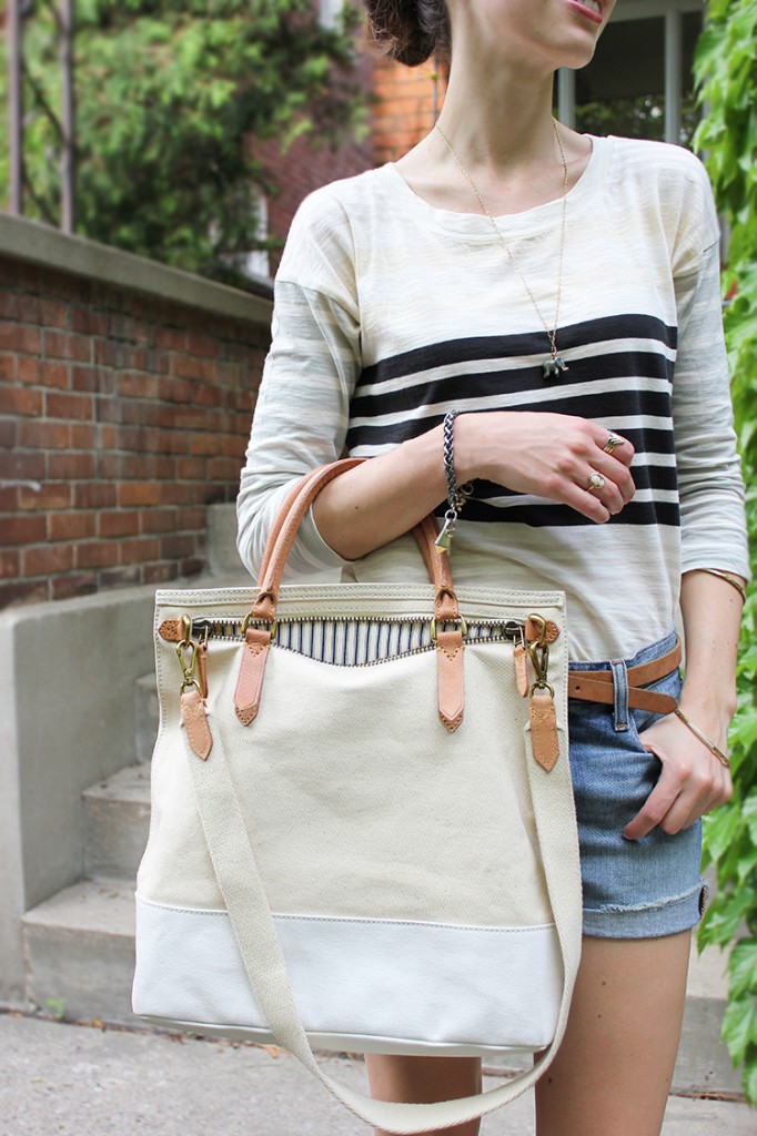 Style Bee in a striped tee