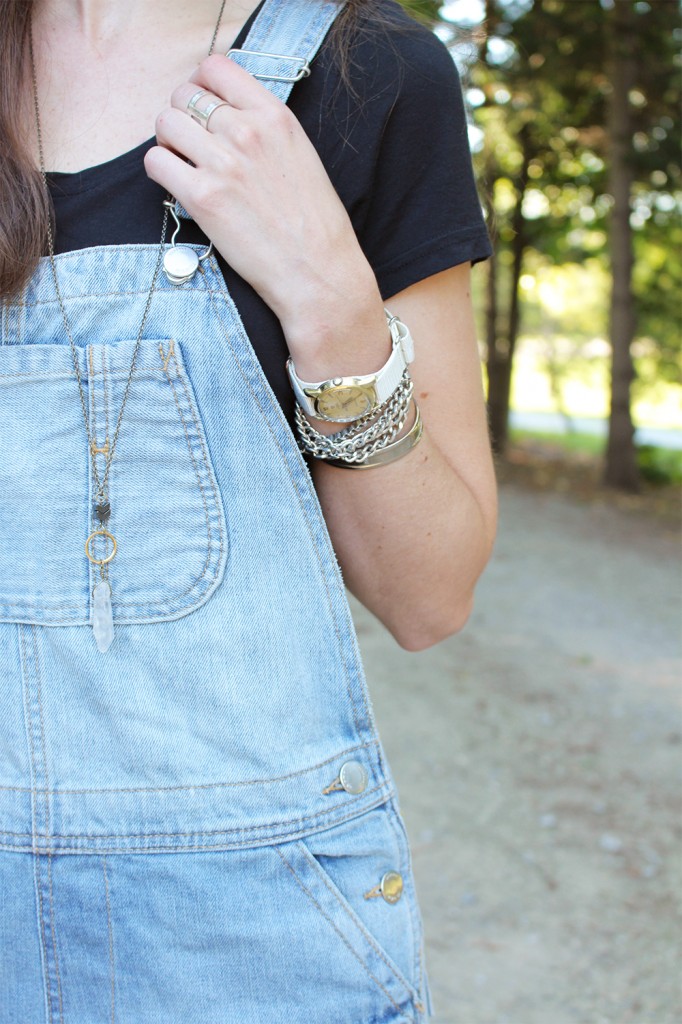 Overalls and accessories.