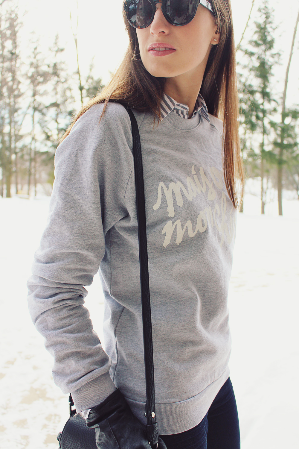 Style Bee - Mais Oui, Mon Cherie Sweatshirt.