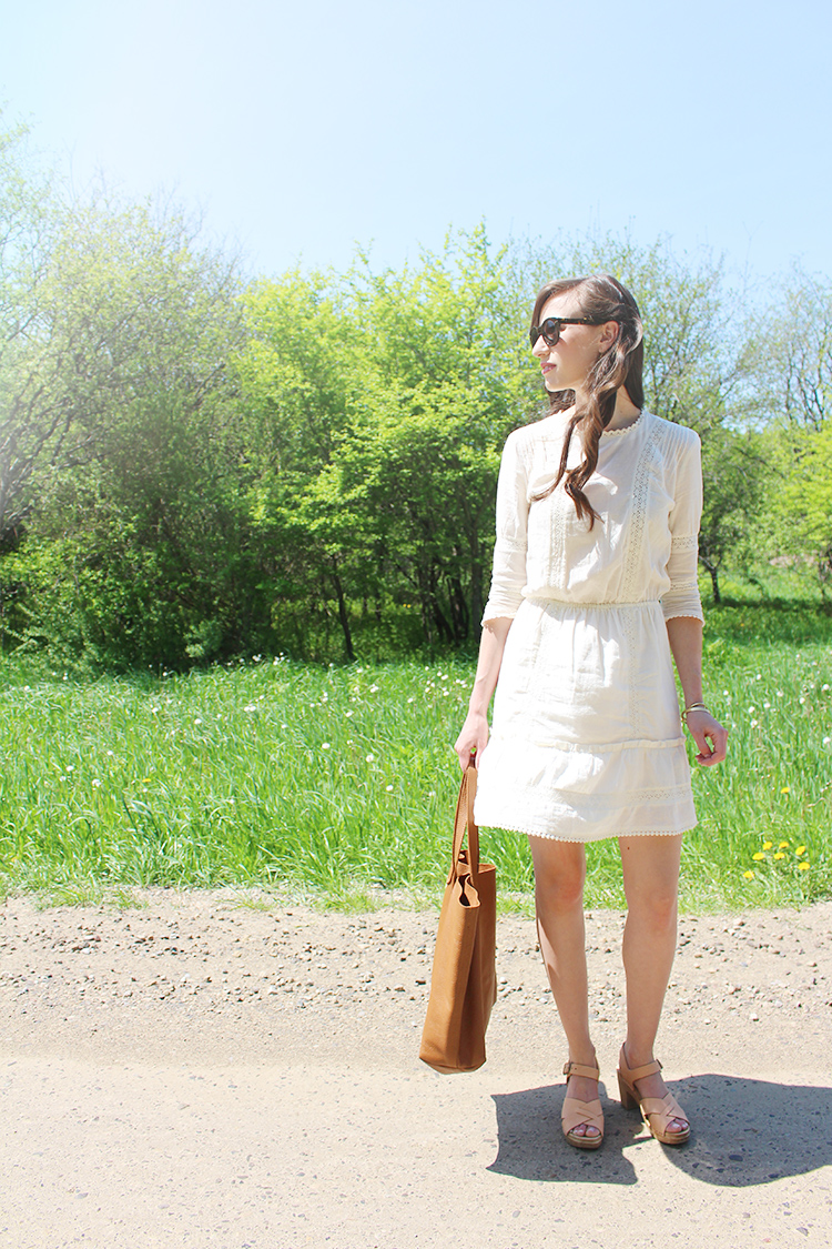 Style Bee | Country White Style