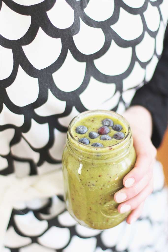 StyleBee - Green Smoothie - Lint + Honey