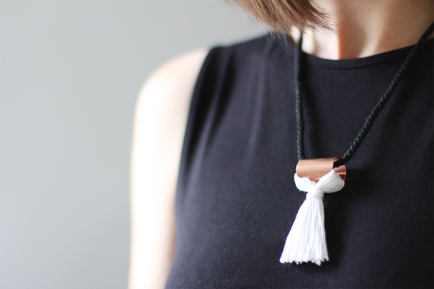 Style Bee - Tassle DIY