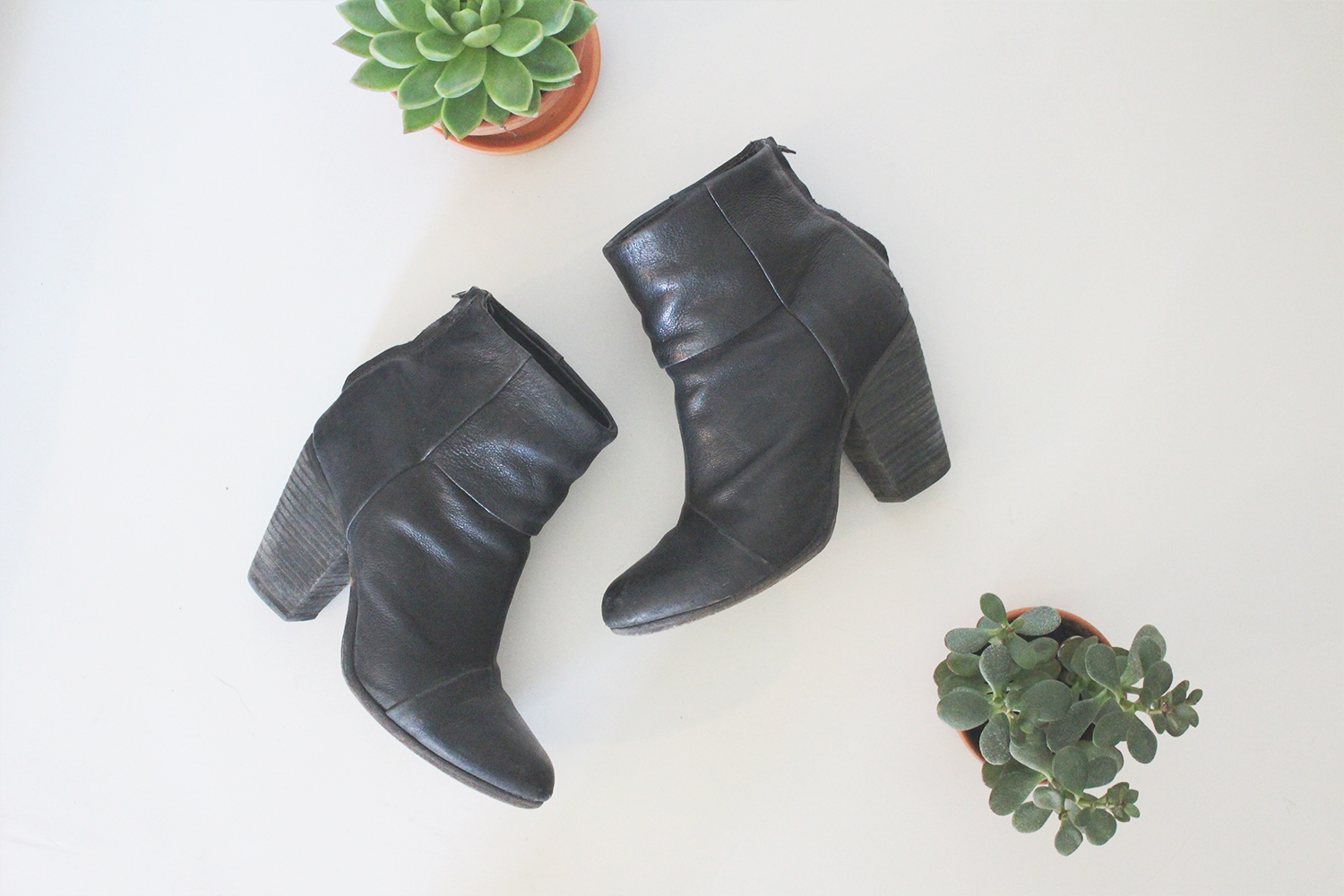 Style Bee - 10 Timeless Fall Boots