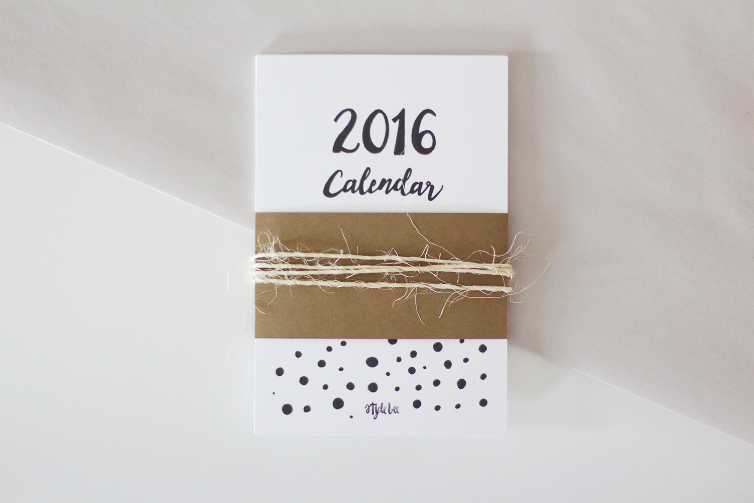 Style Bee - 2016 Printable Calendar