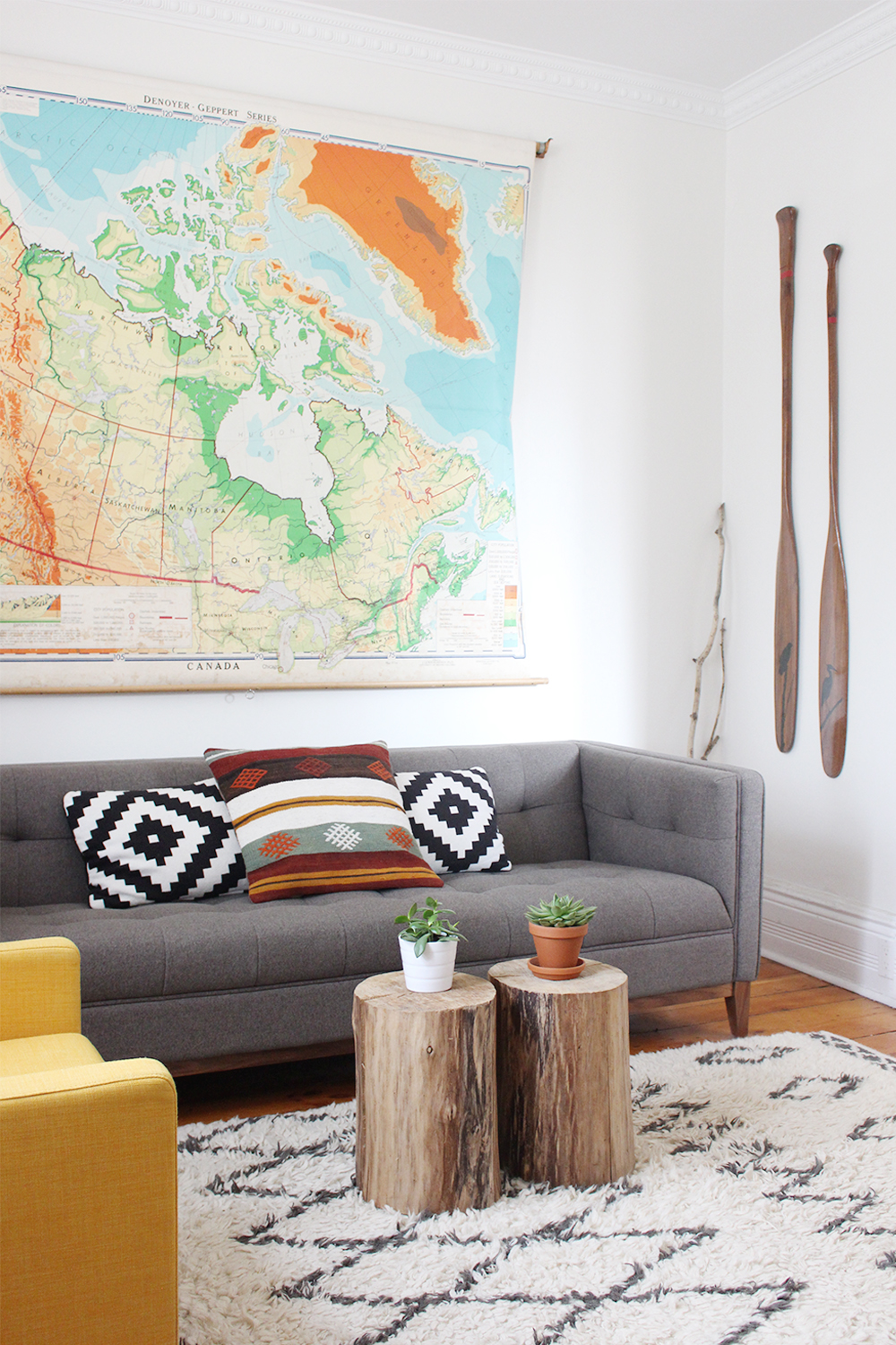 Style Bee - Kilim Pillow Styling - 2 Ways