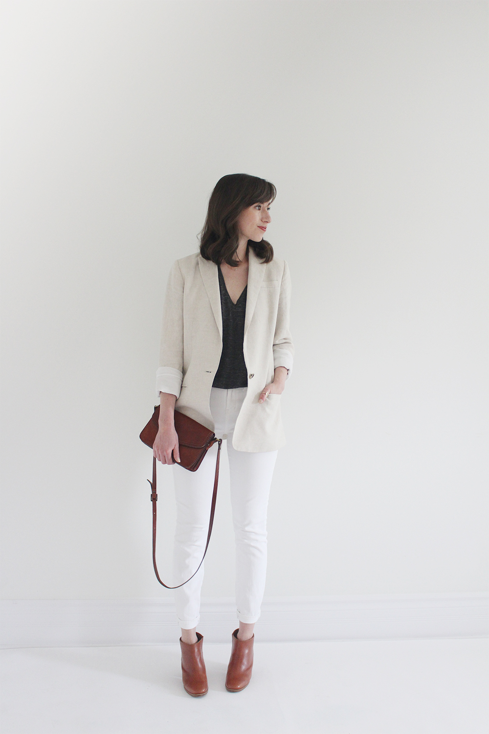 Style Bee - Everlane Linen - 2/3