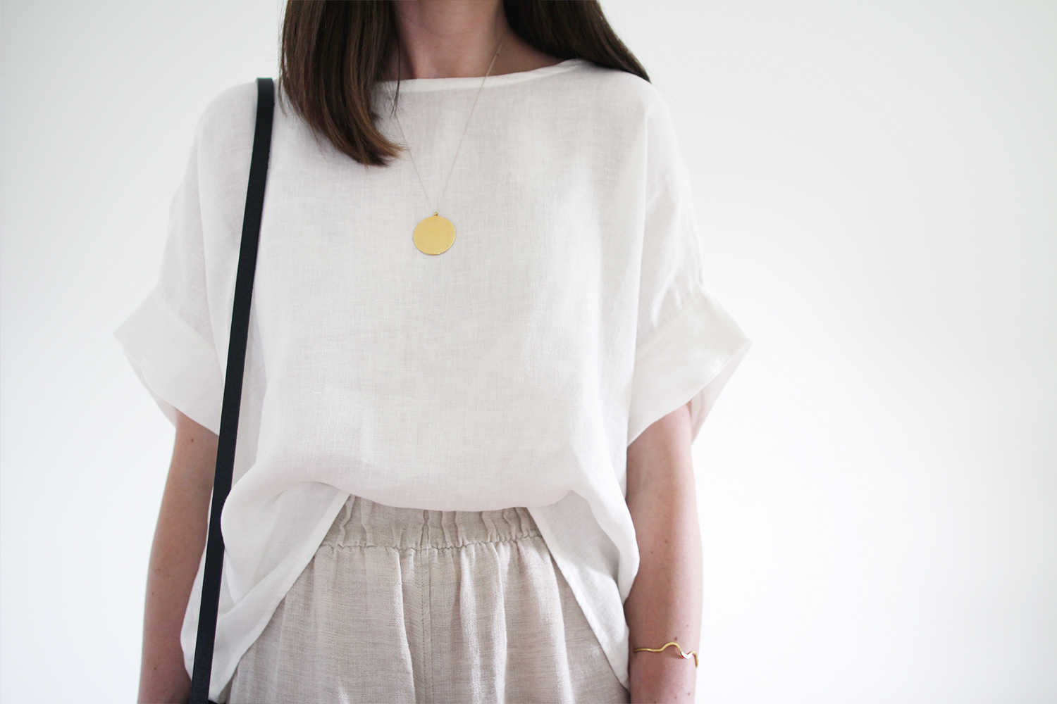 Style Bee - Light Linen