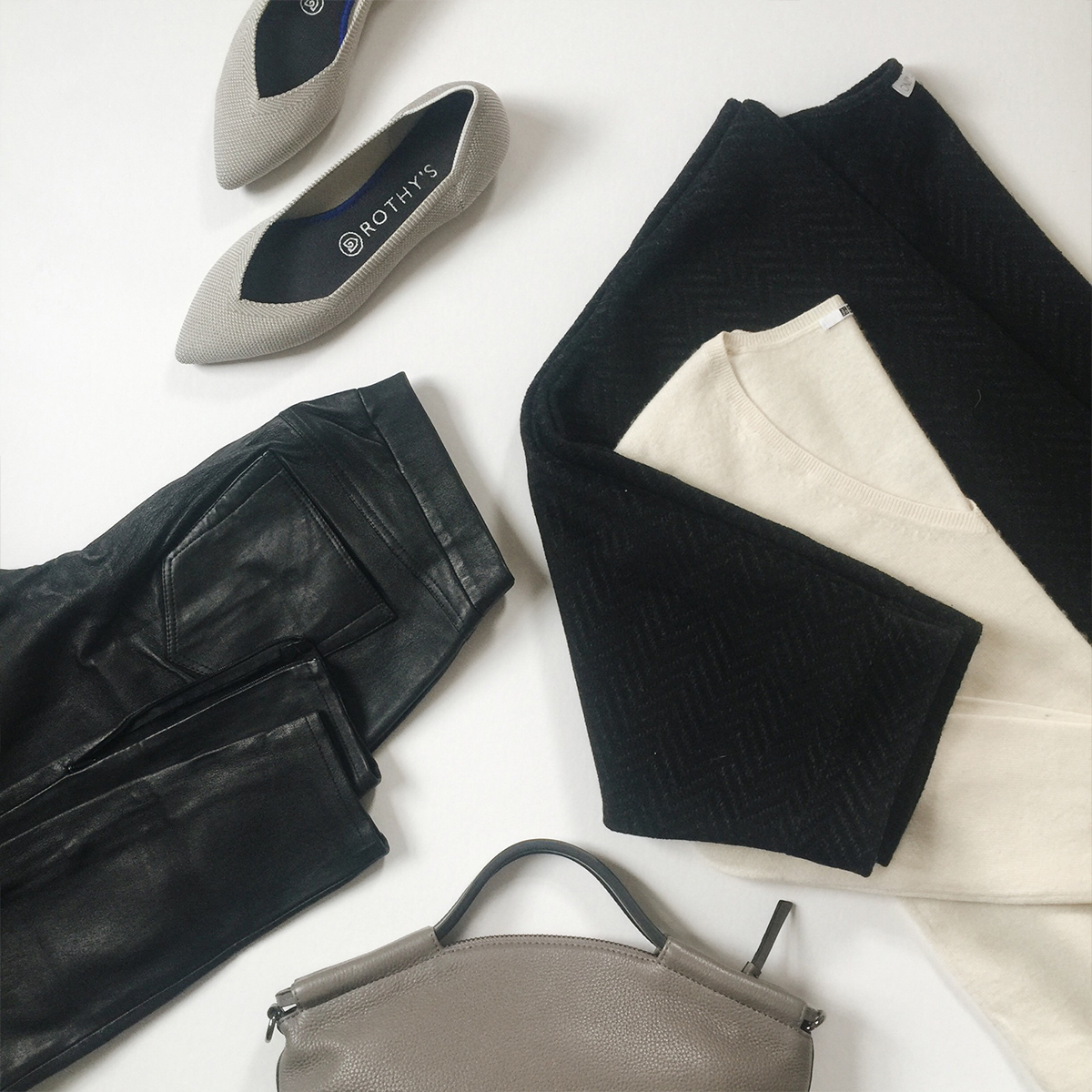 Style Bee Closet Sale Preview