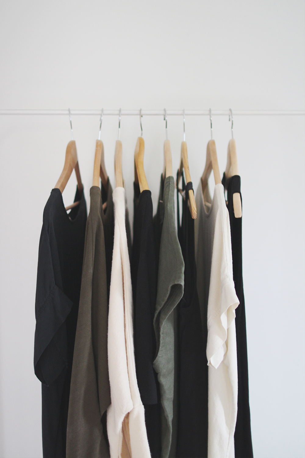 50 Piece F/W Closet