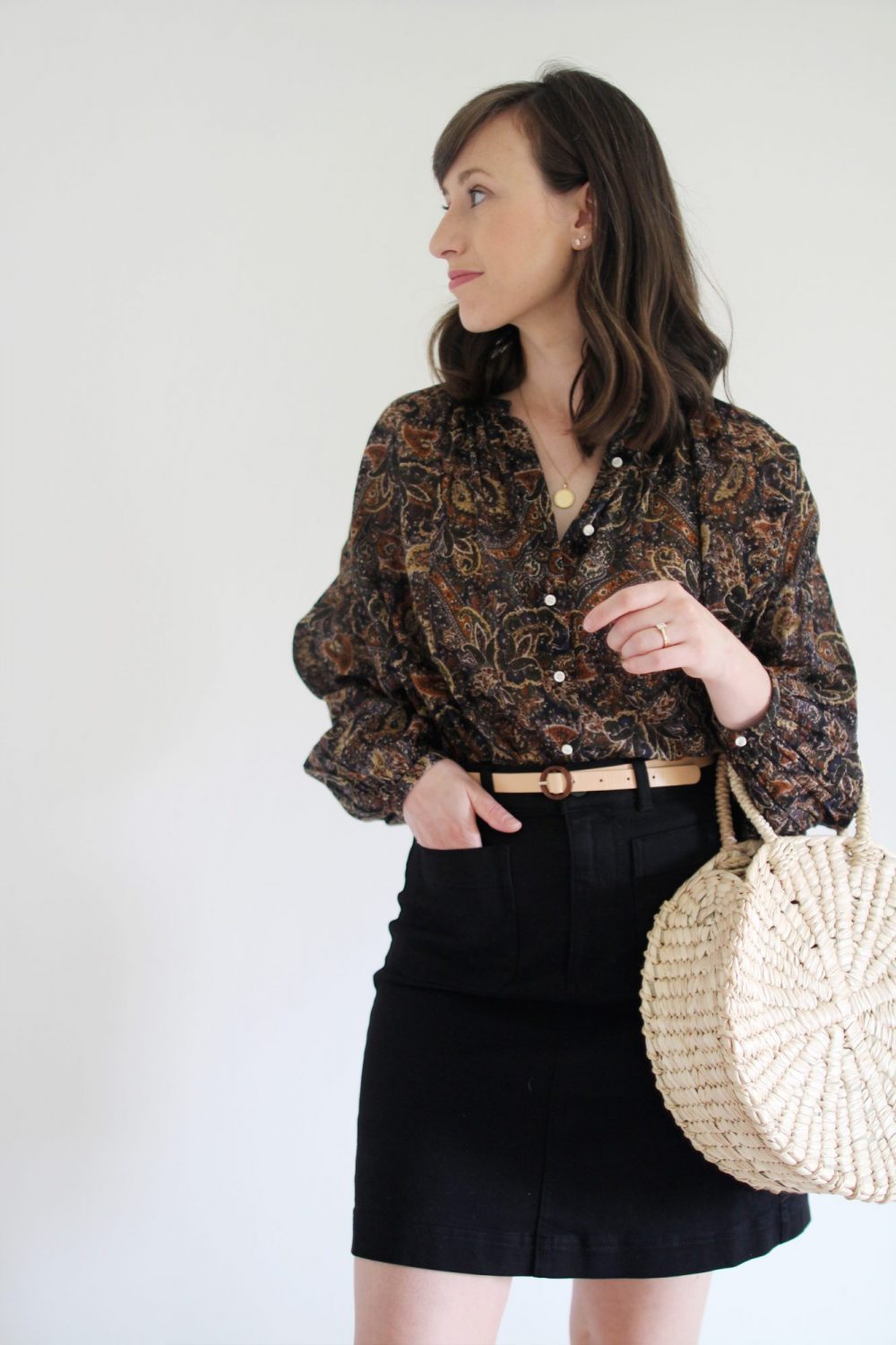  August Outfits - Look 2 - Paisley Blouse + Black Mini Skirt + Nude Belt + Clogs + Woven Circle Tote 