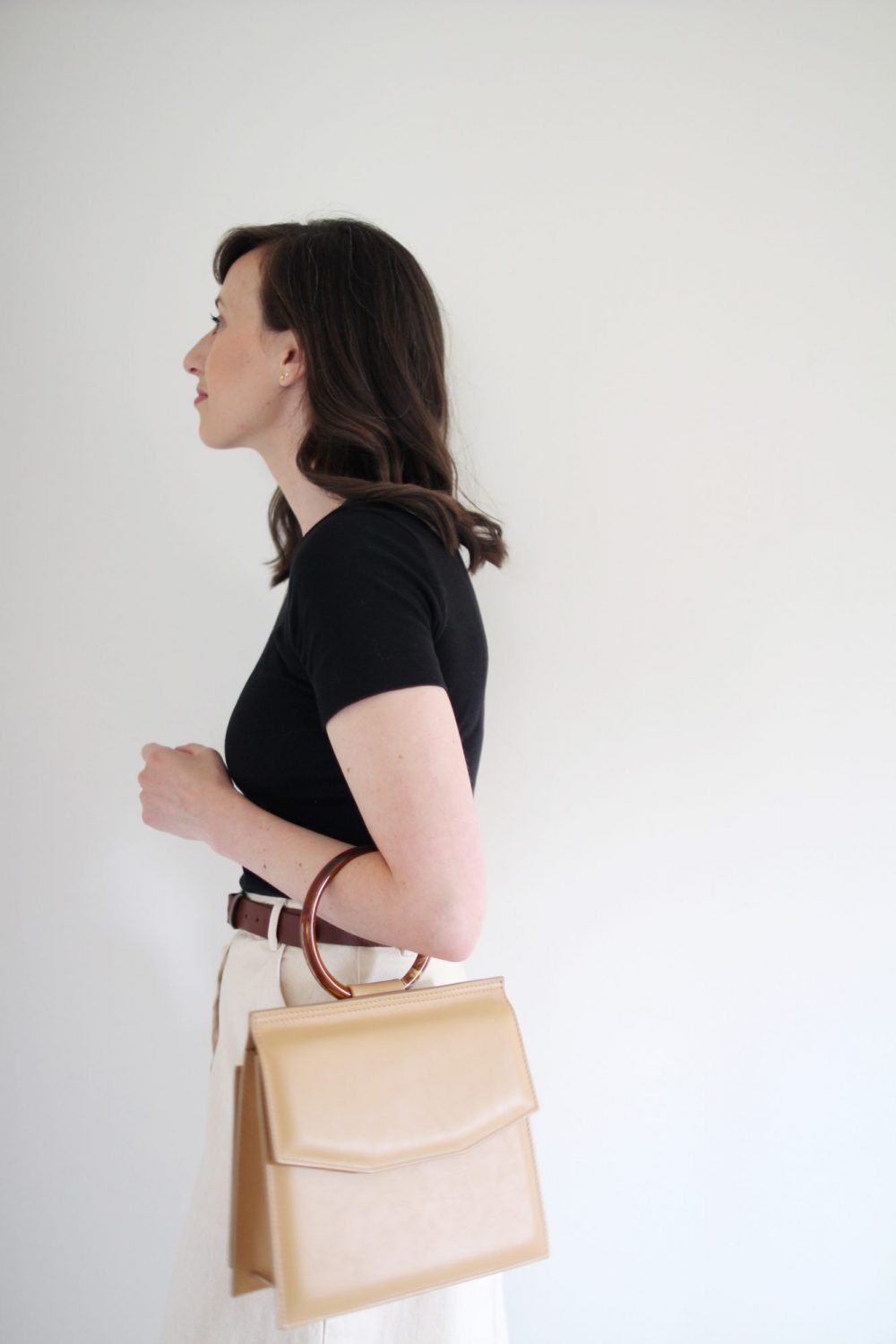 Style Bee - August Outfits - Look 6 - Black Tee + Cream Skirt + Brown Belt _Suede Slides + Structured Bag